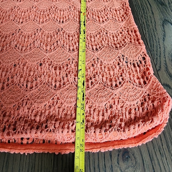 Suzi Shier Top, size L - Picture 4 of 5